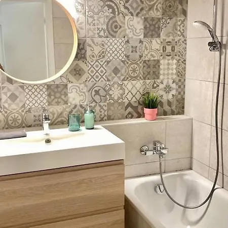 Apartment Penthouse Young #freeparking Budapest