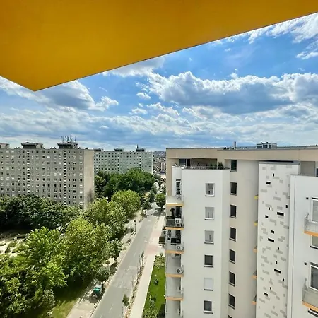 Penthouse Young #freeparking Budapest