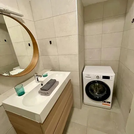 Penthouse Young #freeparking Apartament *